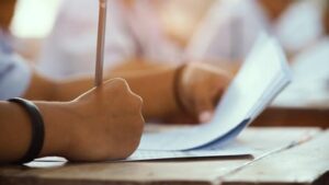 exam_9fe73541baa9733912dc6989f4c3bfe2-1